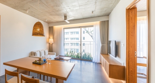 Bang Bien - One Bedroom Apartment with Balcony