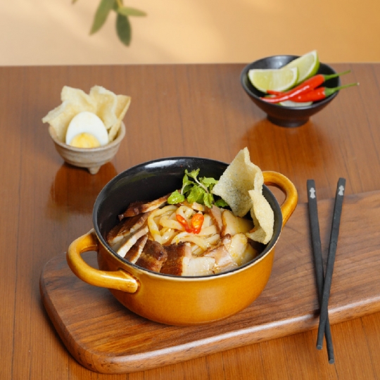 Cao Lau Noodles Soup